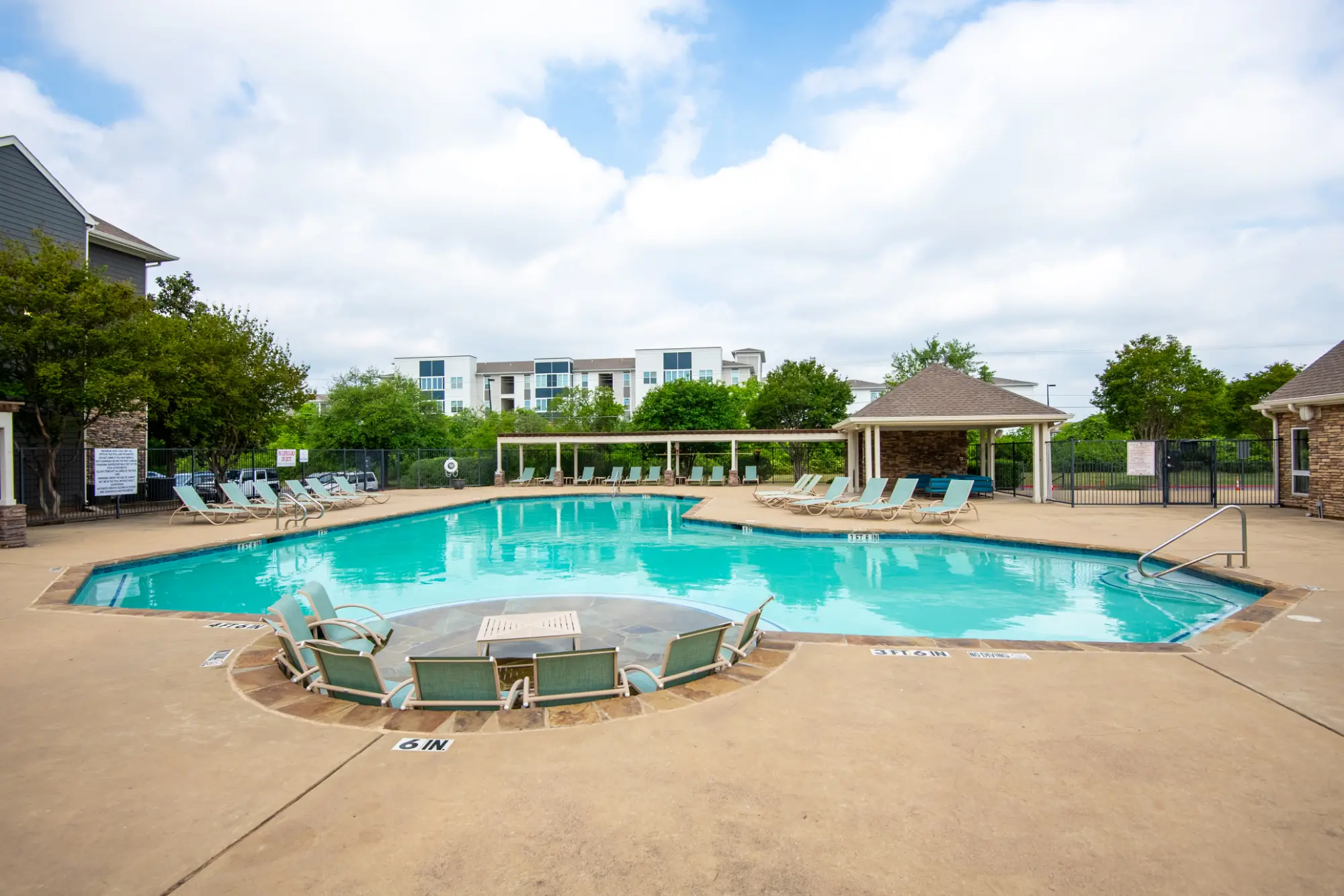 The Outpost at Waco