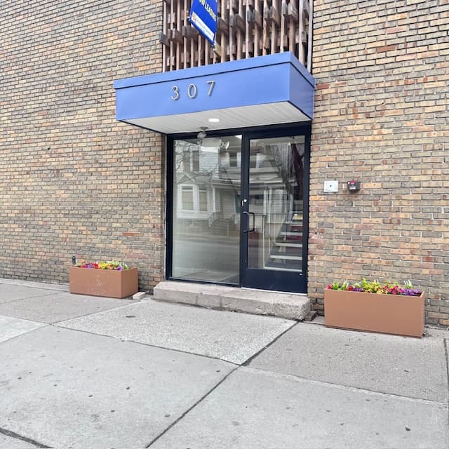 307 Thompson Furnished Studios
