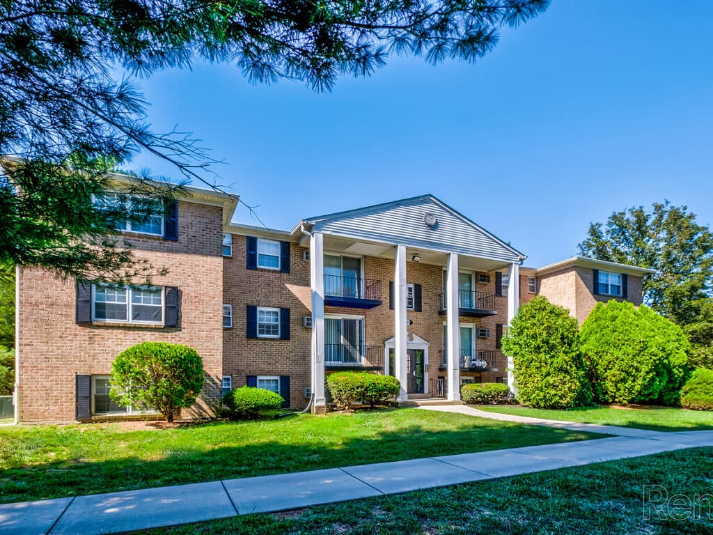 Liberty Square Apartments