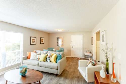 Pointe West I