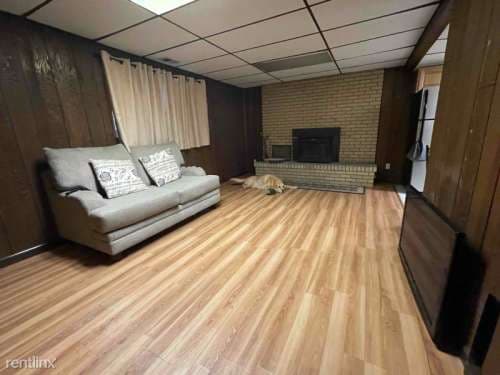 180 Yank Ct