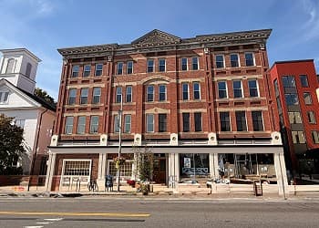 Amherst Lincoln Realty – Available Listings (Overview)