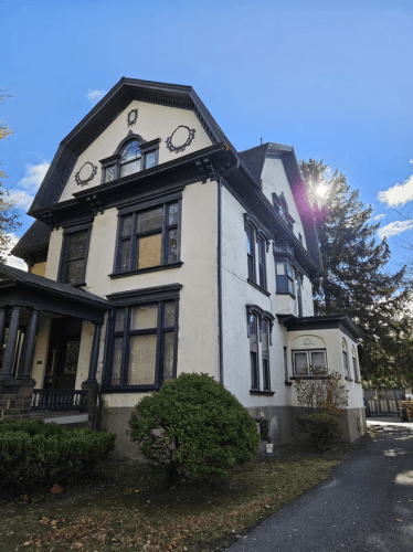 Fourth Street Apartments