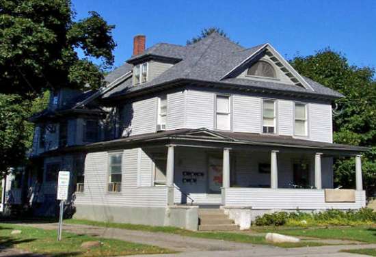 45 Maple St