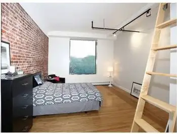 Bulldog Apartments