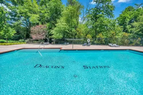 112 Rosedale Cir