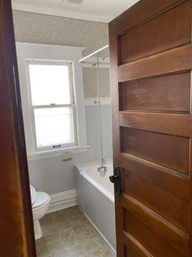 5 Bedroom / 2 Bath in Dinkytown September 1st 2026