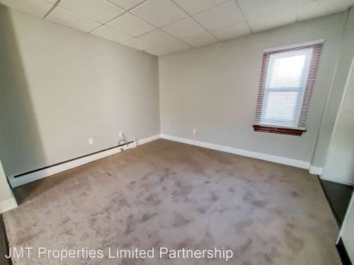 320 West 8th Street