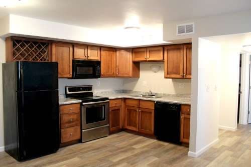 Crestwood Apartment