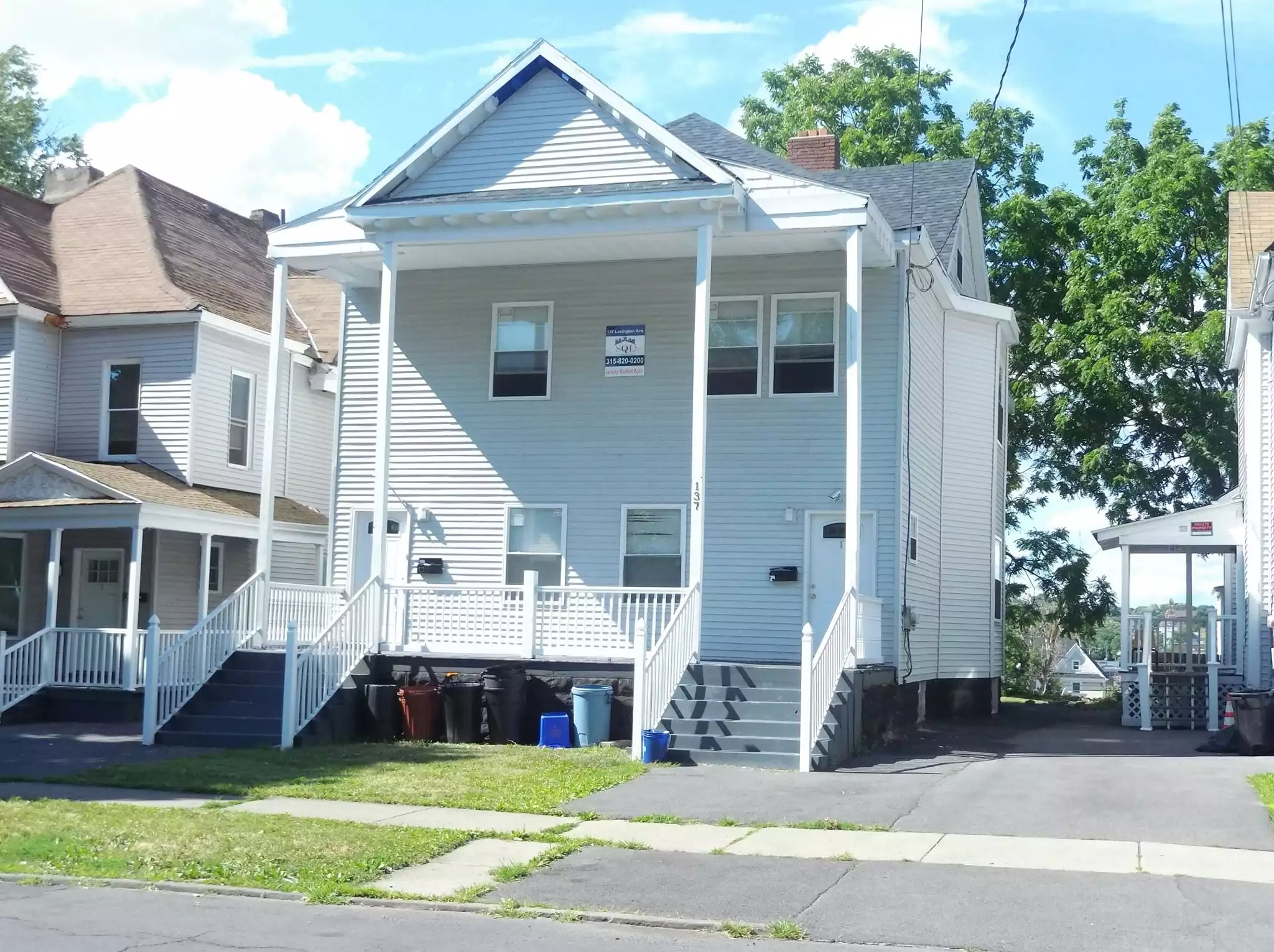 137-139 Lexington Ave