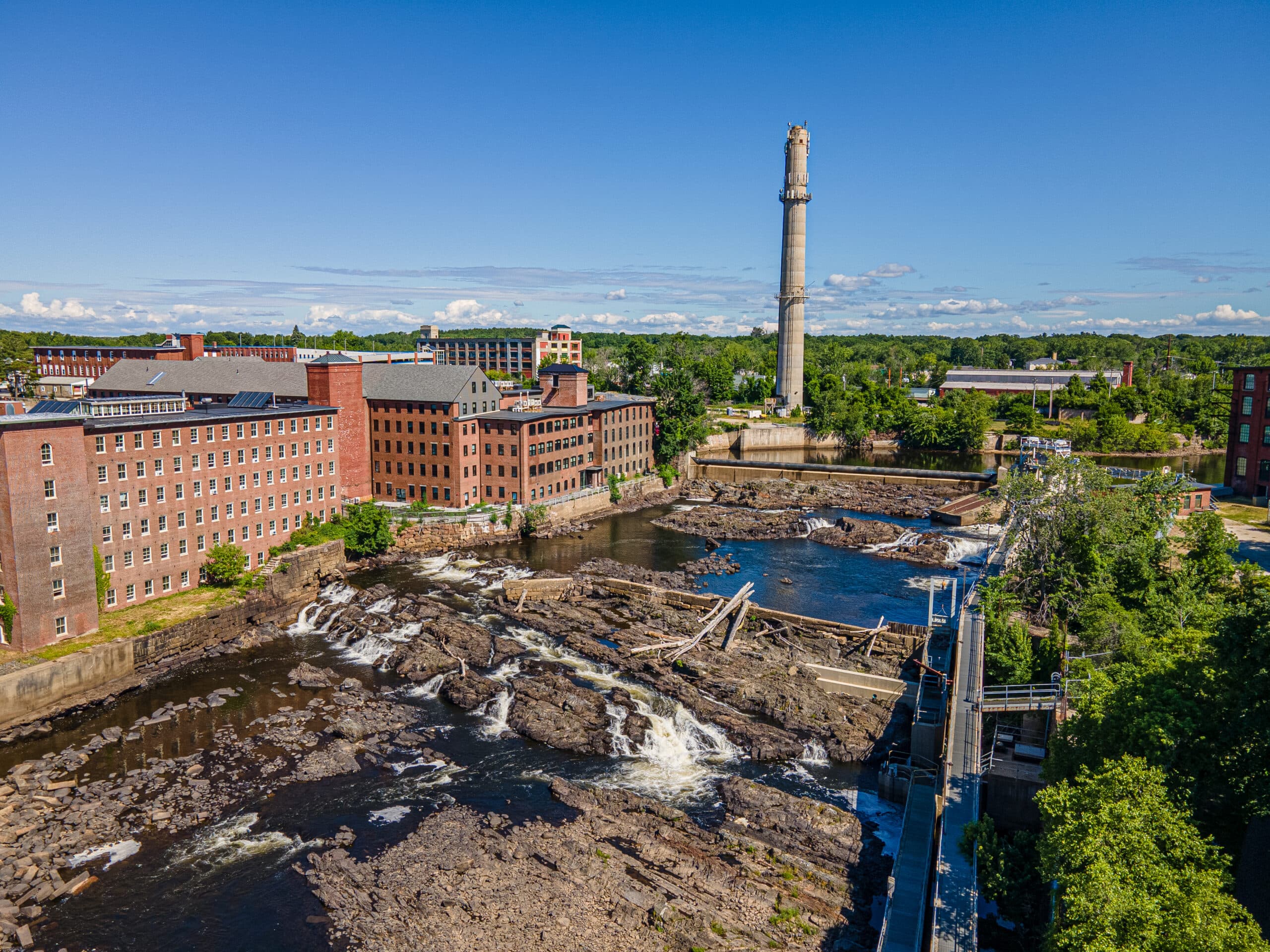 Riverdam Apartments