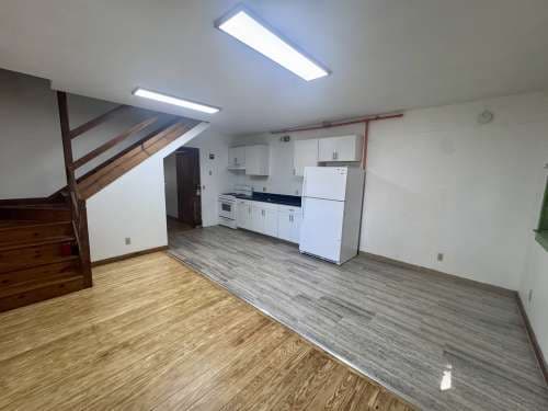 $2300 with a $300 discount to 05/31/2026! | 156 Main Street