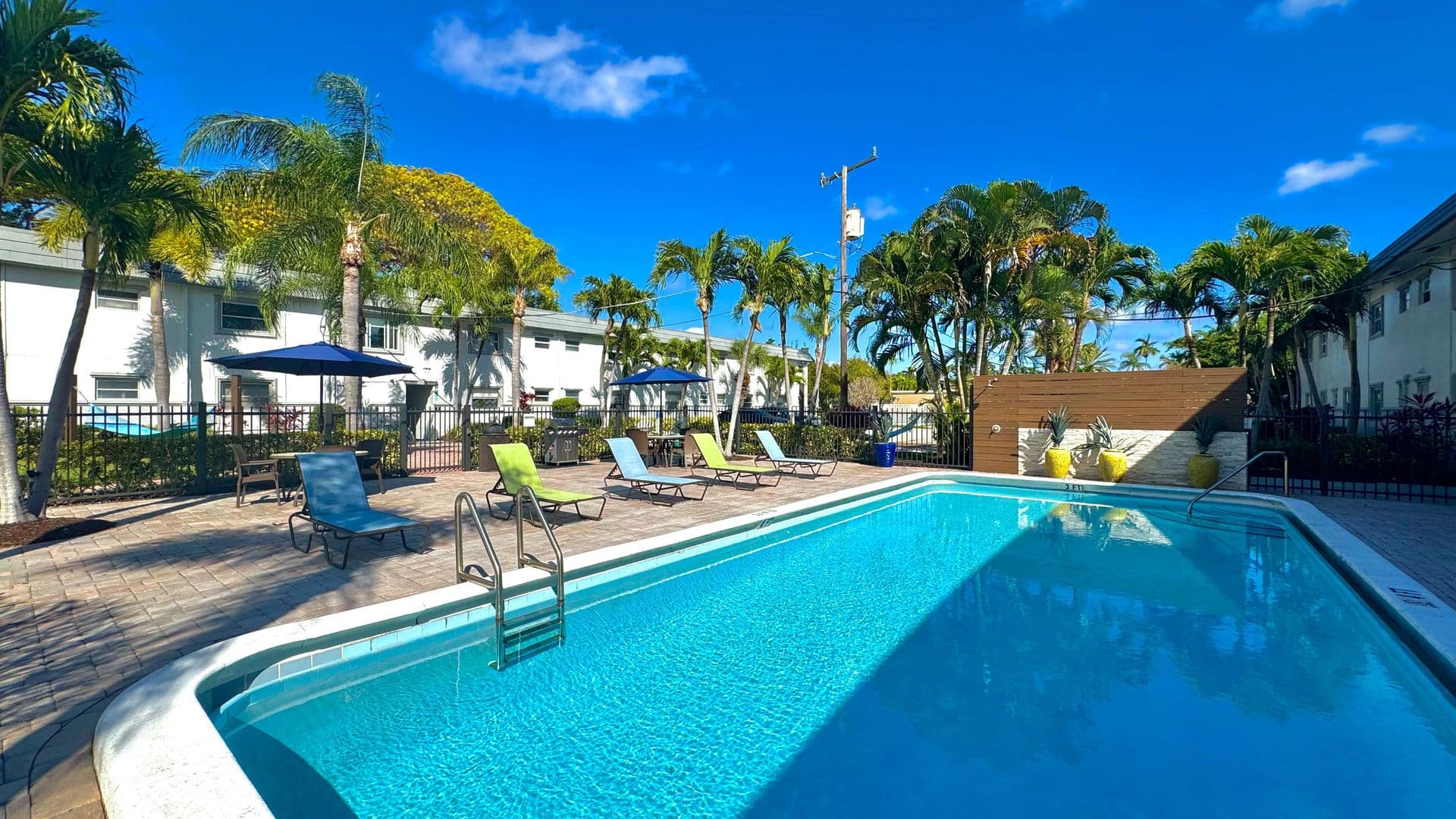Boca Winds Apartments