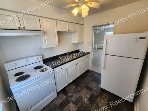 Knickerbocker Apartments