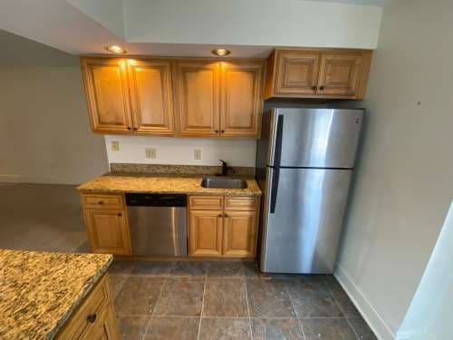 Summit St 1722 GW2