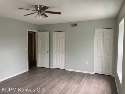 8721 Countryshire Lane