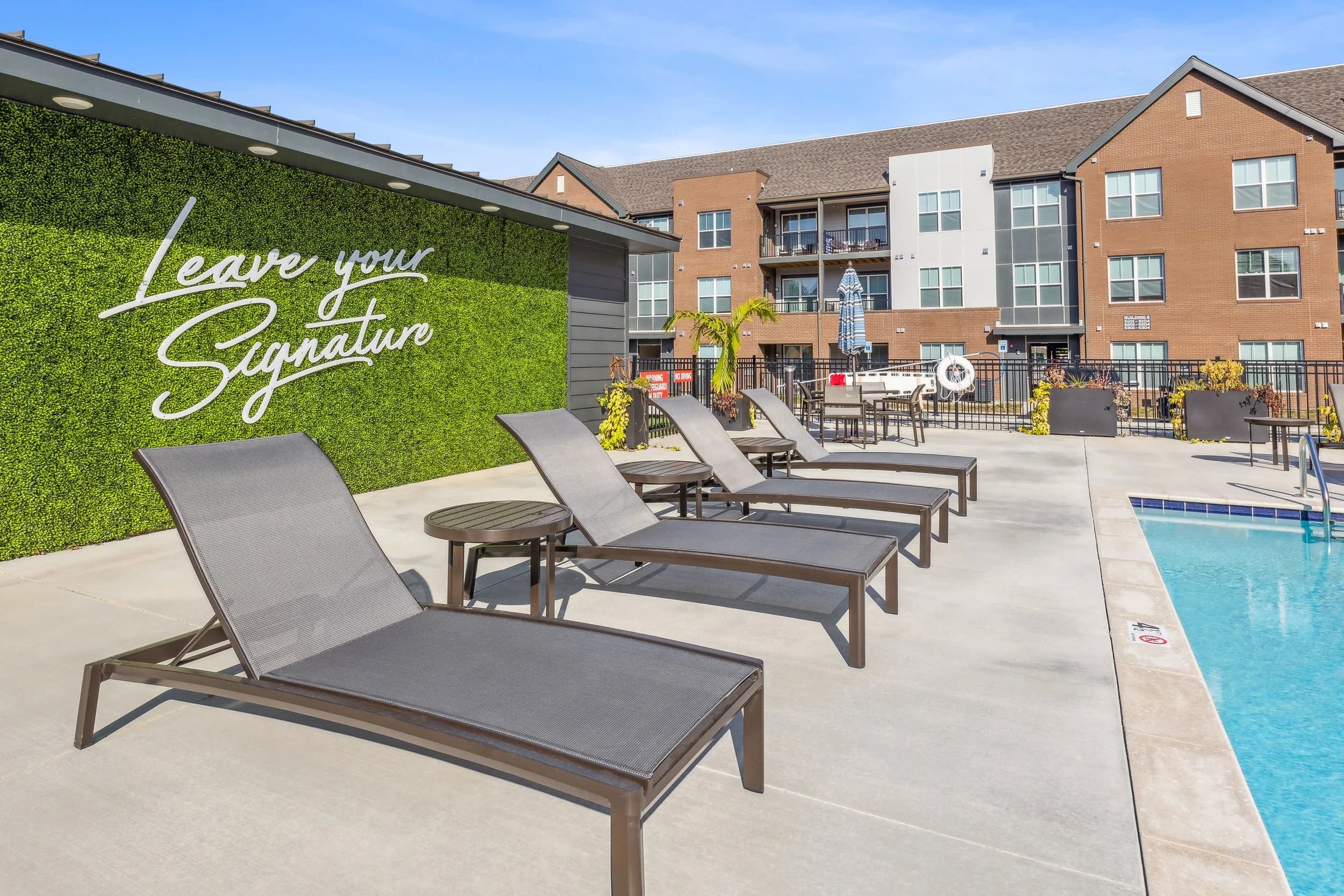 Signature Apartments
