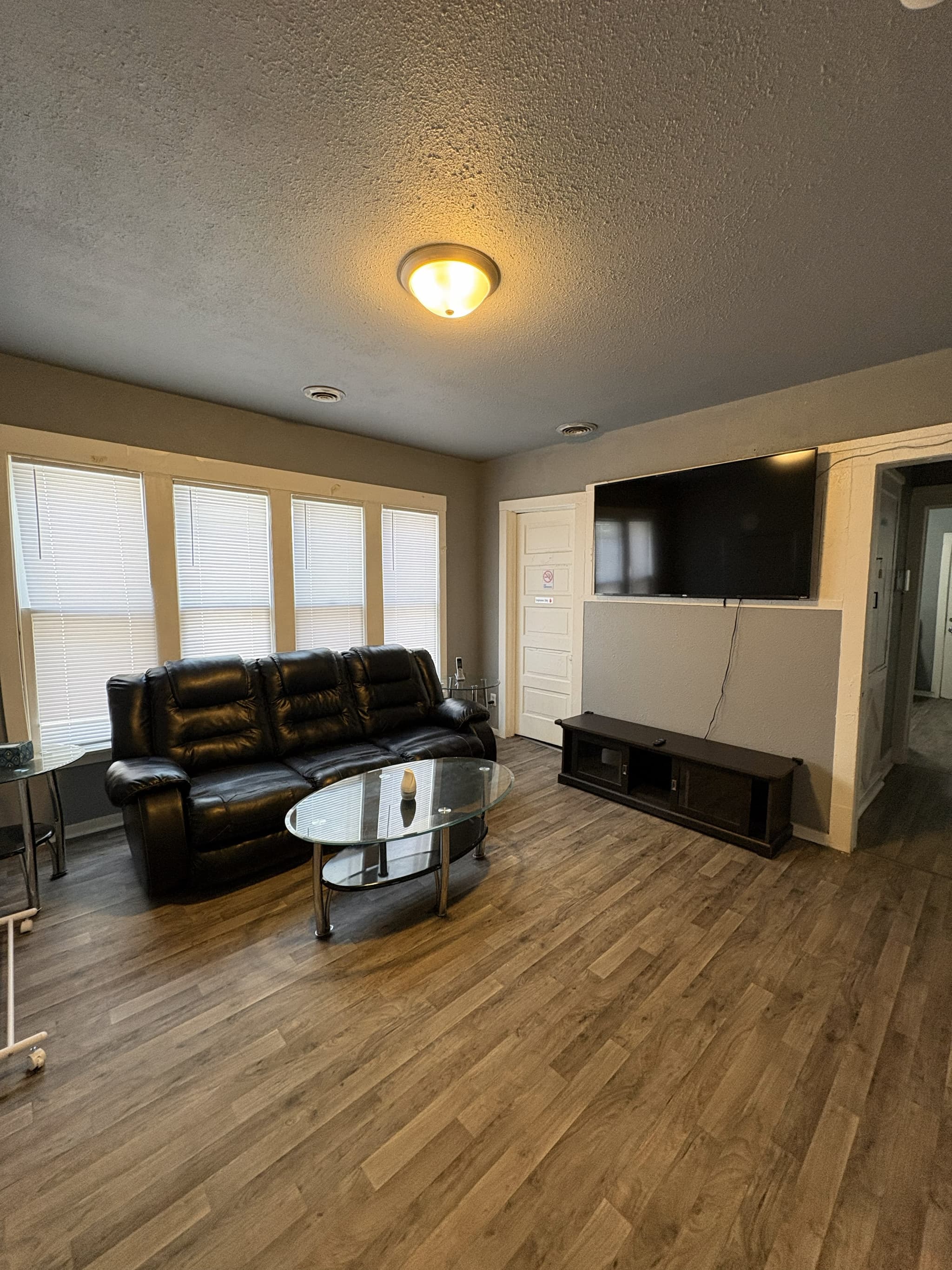 2111 w McKinley avenue