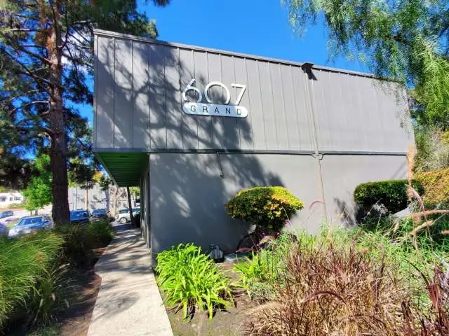 607 Grand Apartments