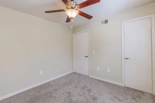 Woodland Oaks Apartments
