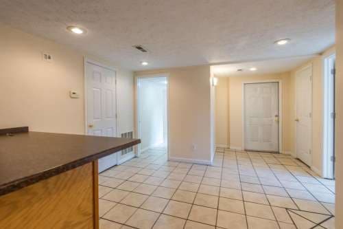 1218 N College