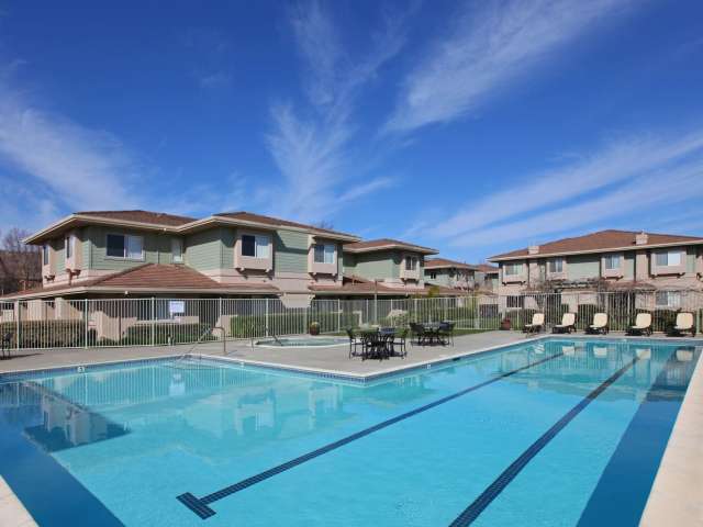 Saratoga West Apartments