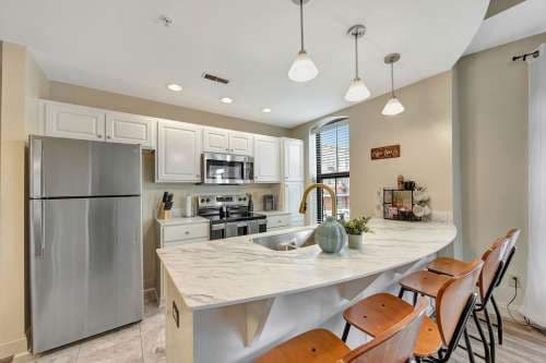 9 West By Havenly