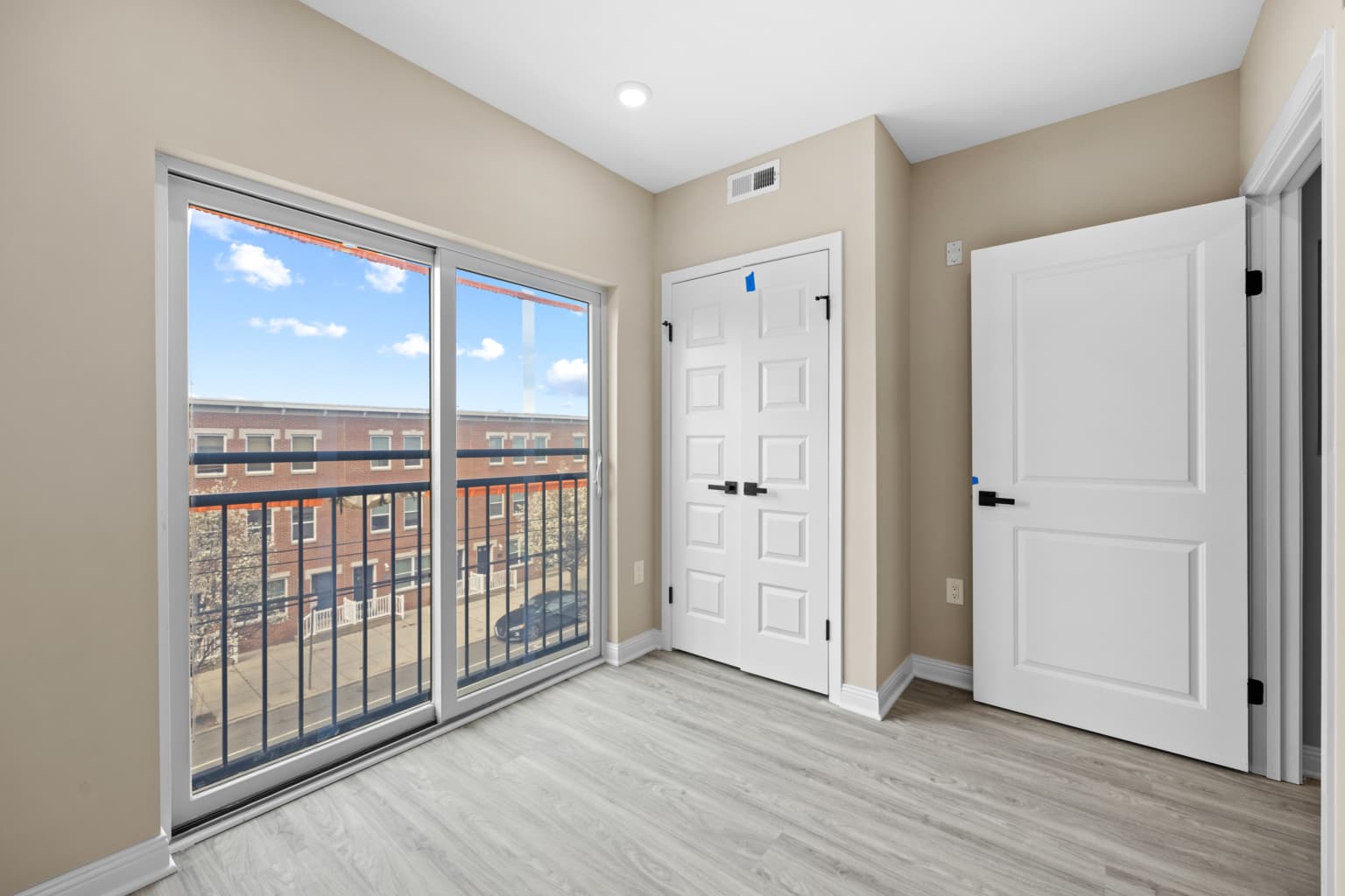 University City Apartments (40/Spring Lofts)
