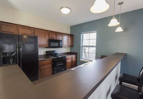 East Bay I Apartments