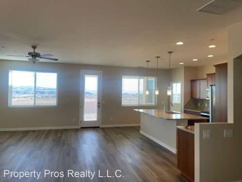 995 Sterling Ln