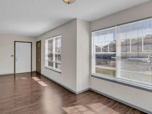 Ottawa Plains Apartments