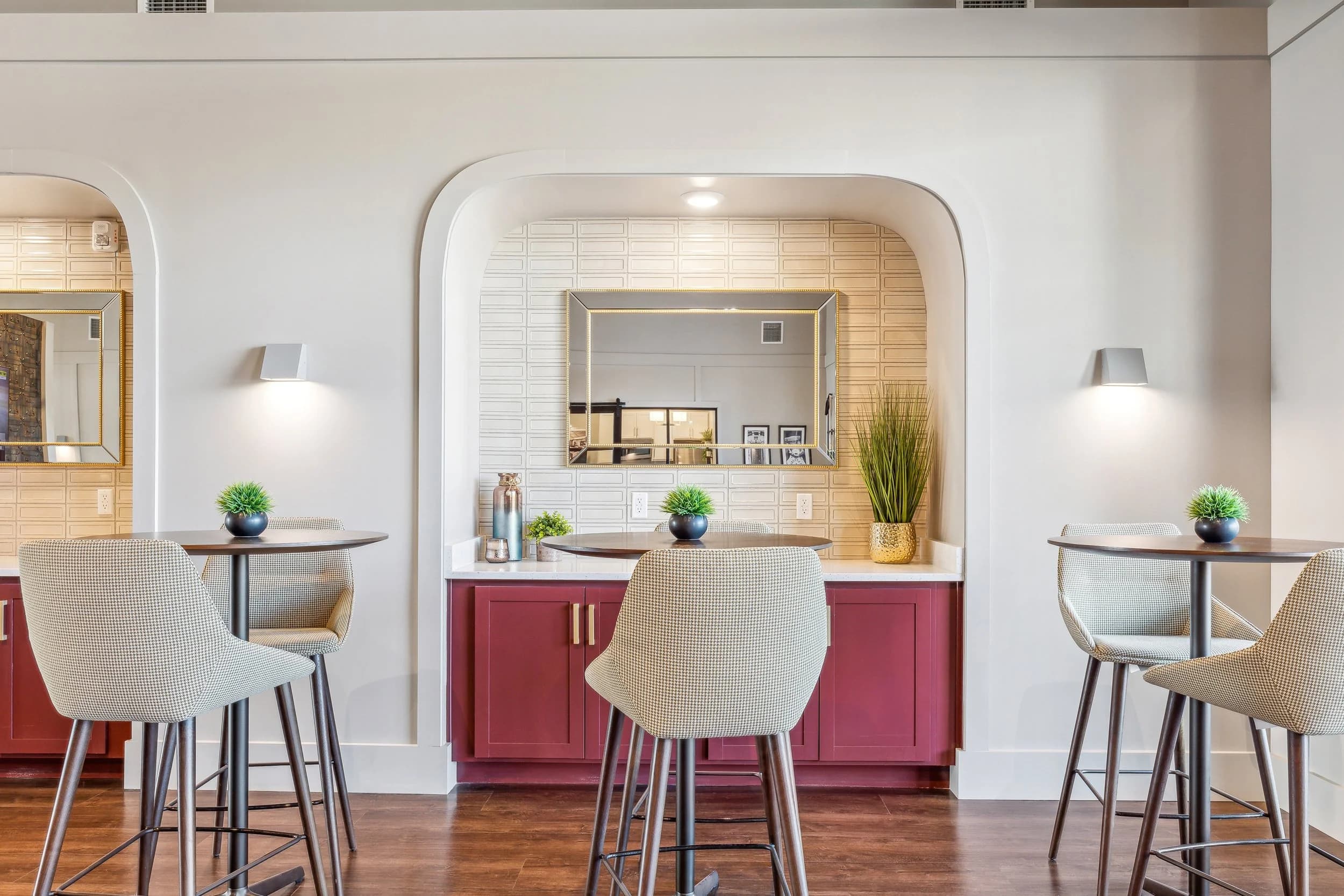 Signature Apartments