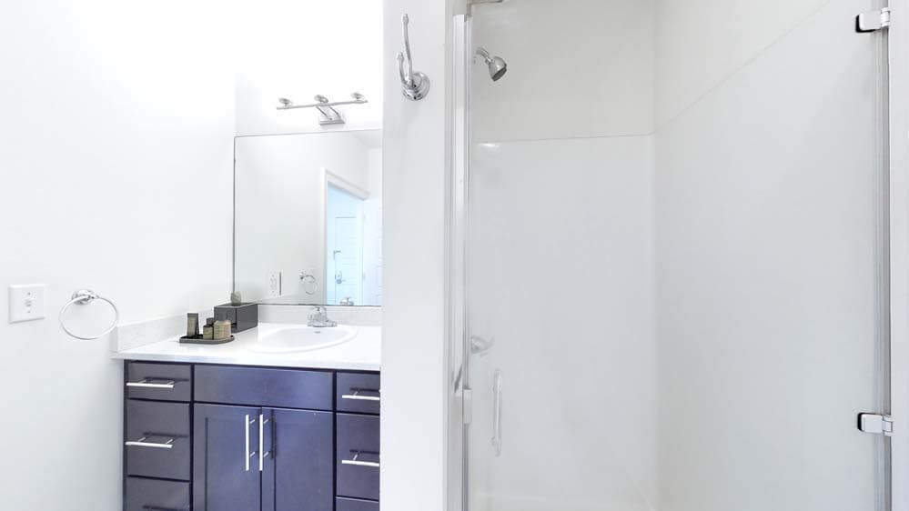 RU Living – 12 Bartlett (2 Bedroom)