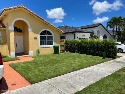 15330 SW 32nd Terrace