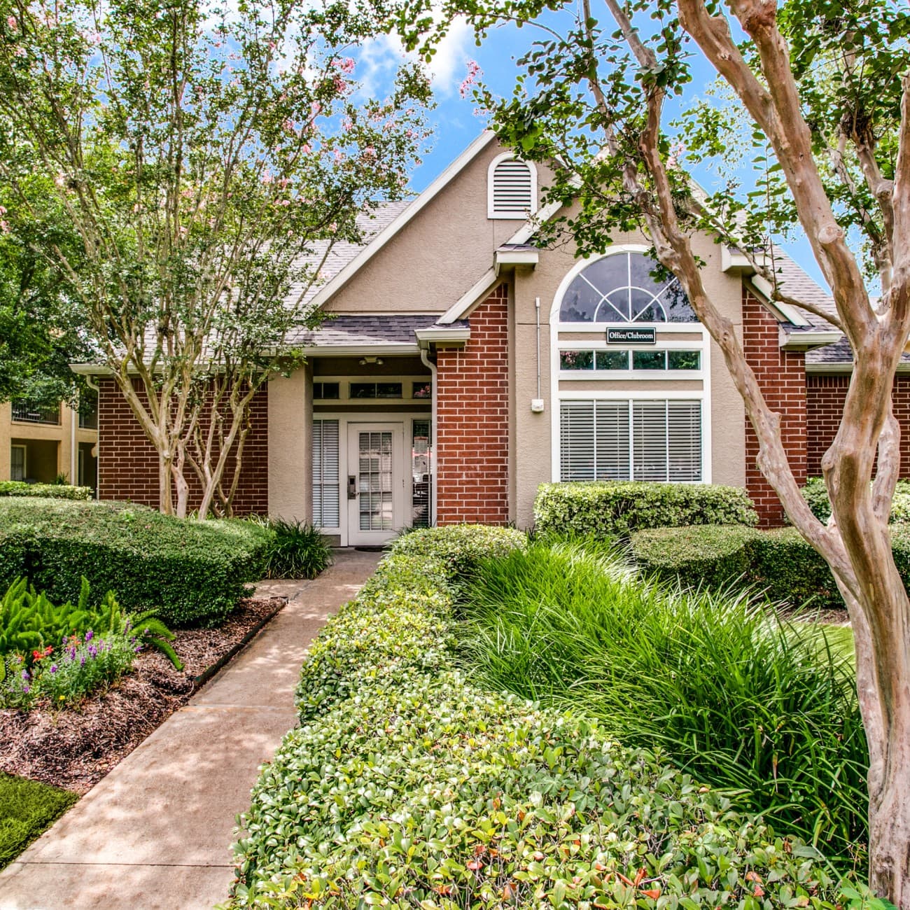 Cambridge Oaks