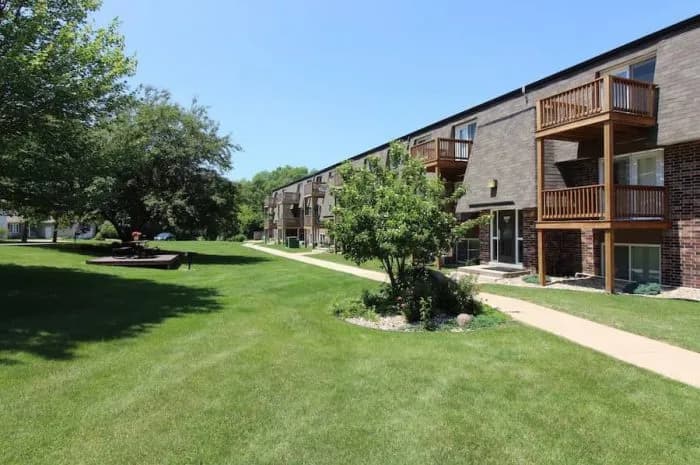 Thunder Ridge Apartments
