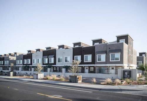 Lofts on 8th | Student Housing