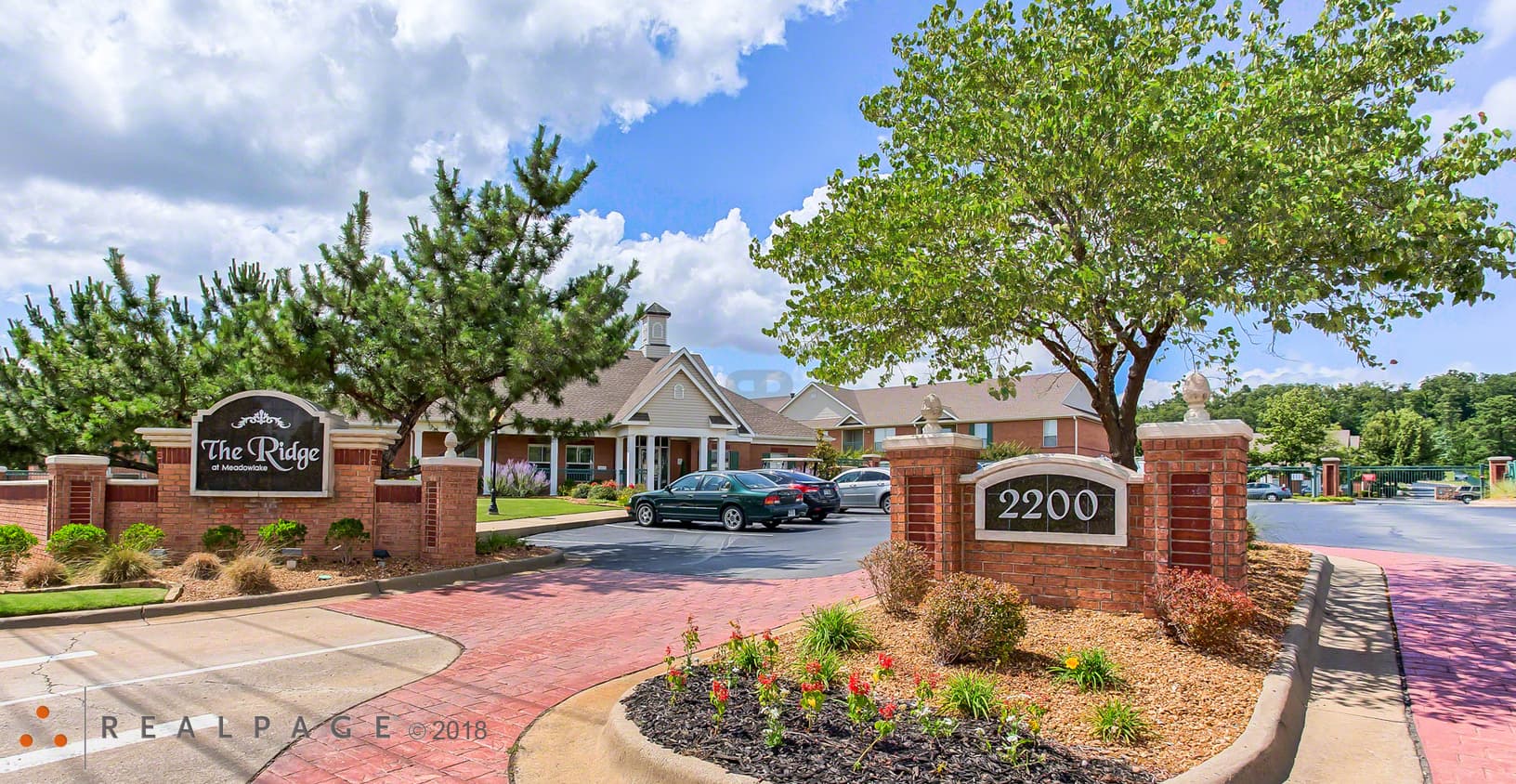 The Ridge at Meadowlake Apartments