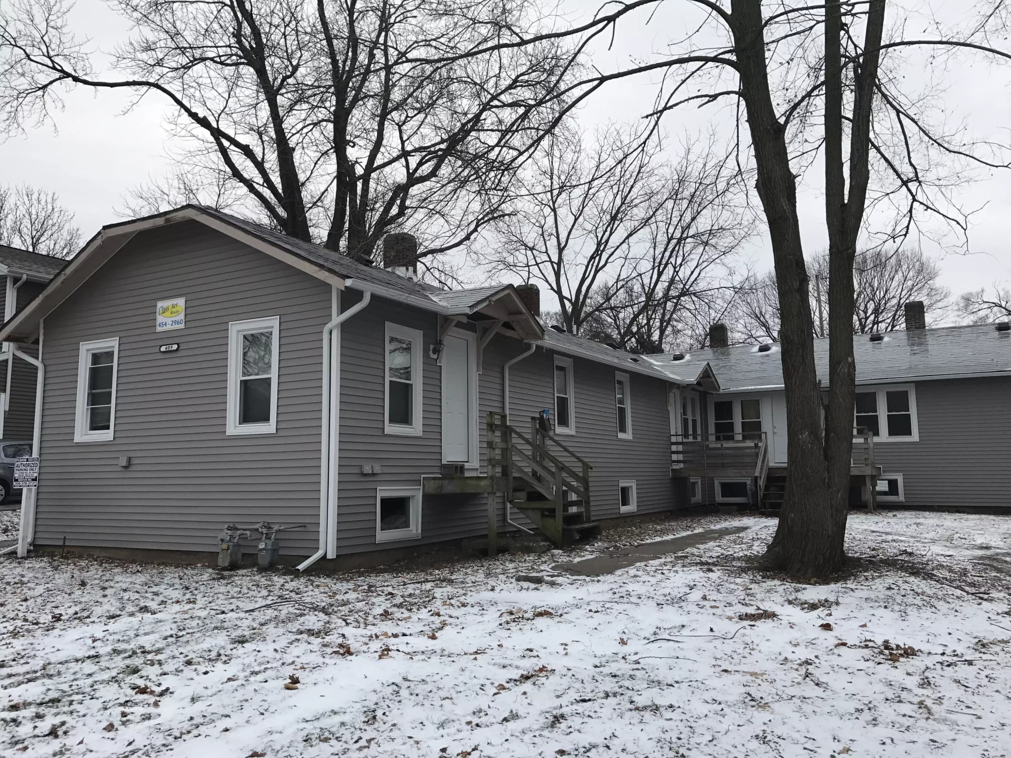 409 W Vernon Ave