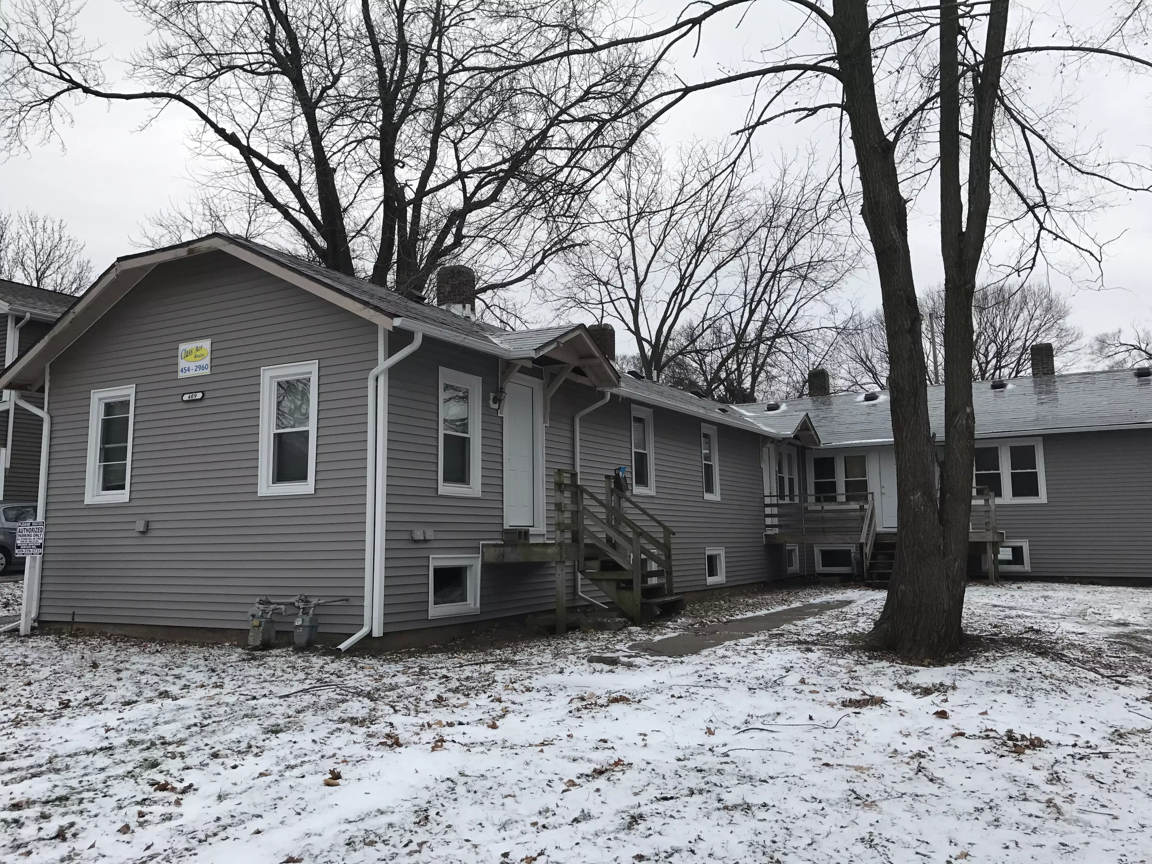 409 W Vernon Ave
