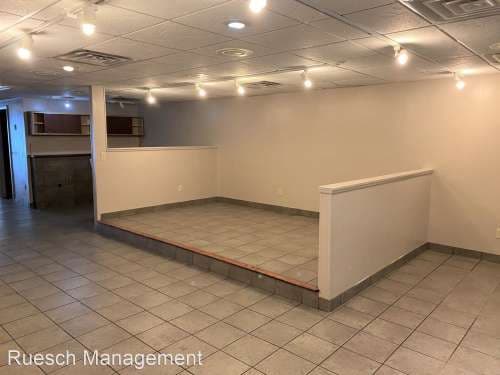 1301 S Webster ave