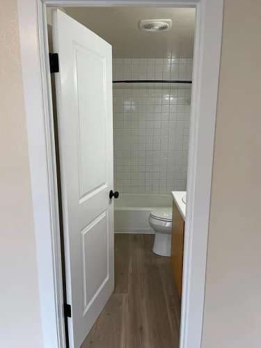 Spacious newly updated one bedroom Apartment