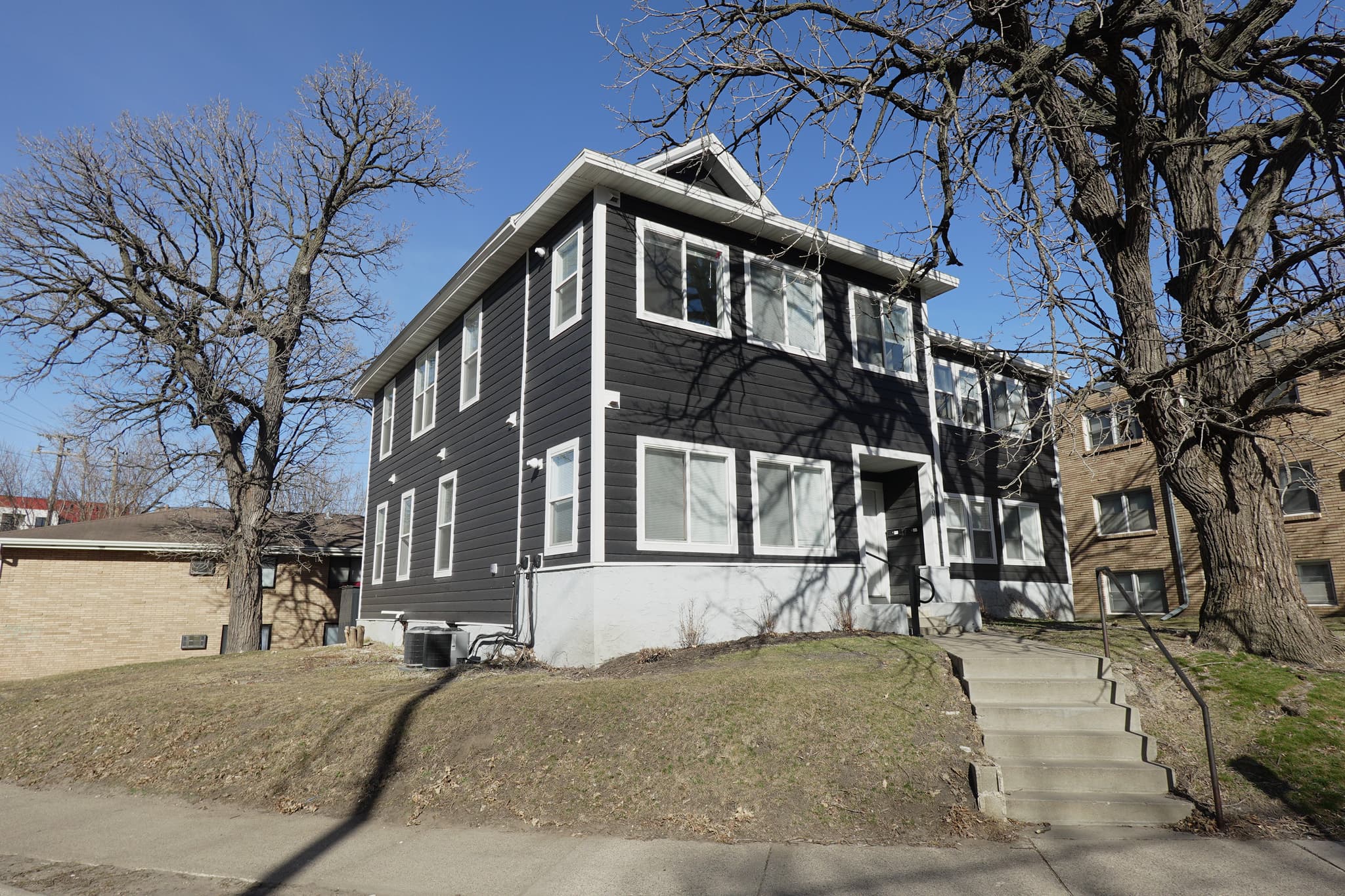 4th on Campus
