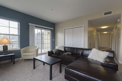 East Bay I Apartments