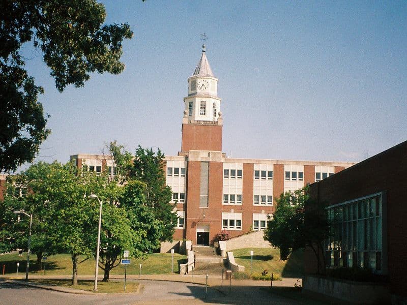 University Mall Apartments