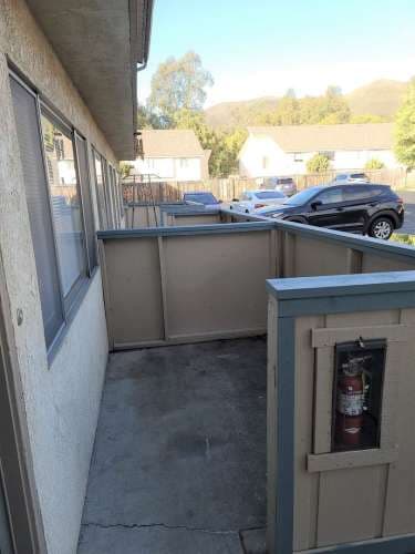0139 614 Grand Ave
