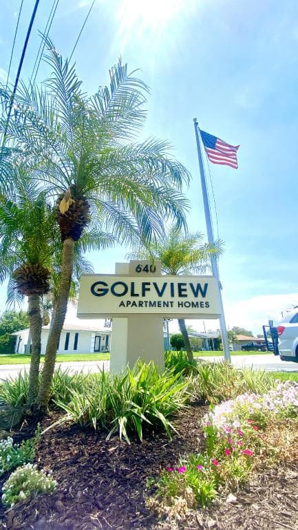 Golfview Apartments