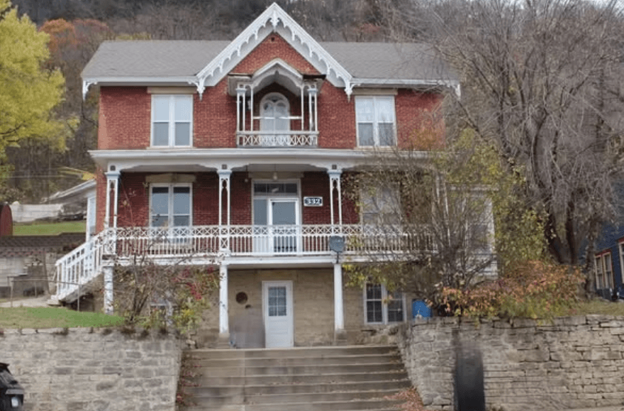 332 Warrior Village Apartments