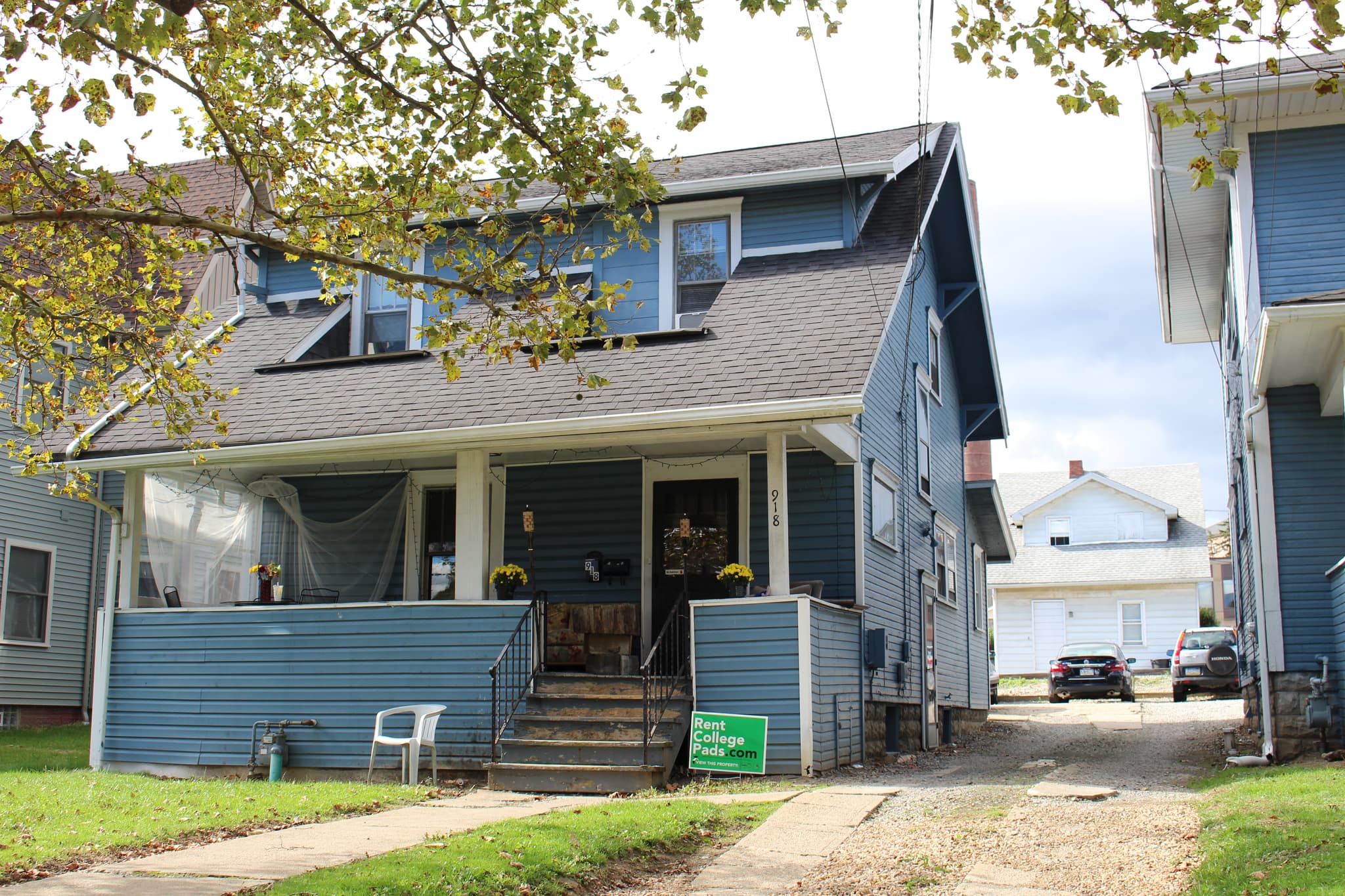 918 Wayne Ave