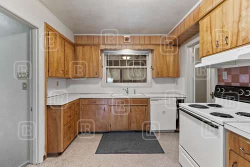 808 East Mission Avenue